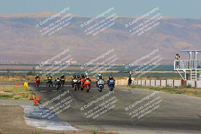 media/Aug-13-2023-CRA (Sun) [[1cfc37a6fb]]/Race 4 400 Superbike/Race/